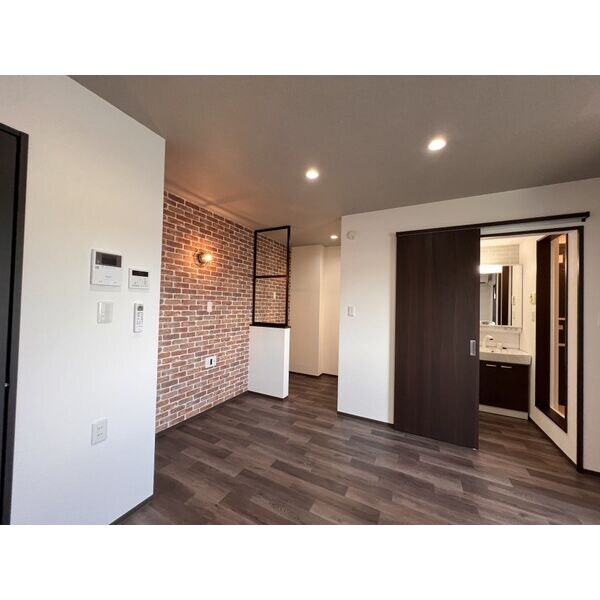 Patina岩塚の物件内観写真