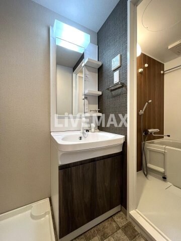 ファステート葵桜通リブレの物件内観写真