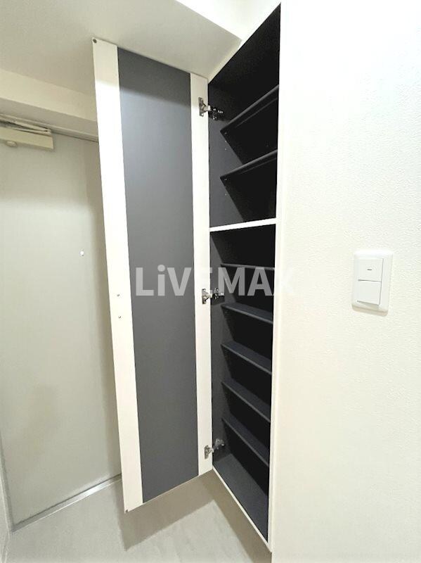 グリーンコート中島の物件内観写真