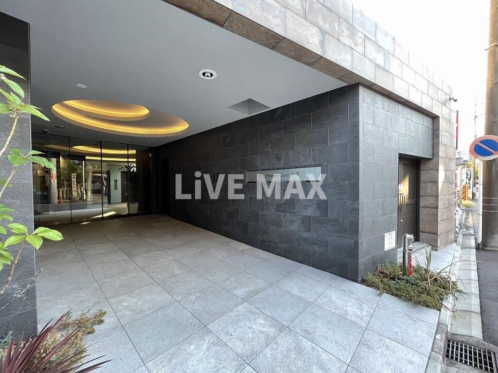 プレミアムコート大須の物件外観写真