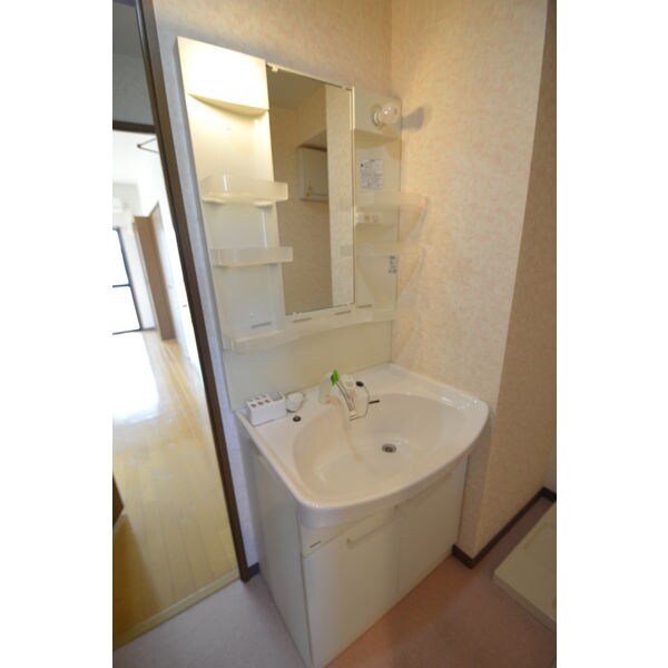 オーキッドビル白鳥の物件内観写真