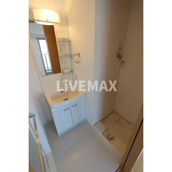 フローラル東別院の物件内観写真