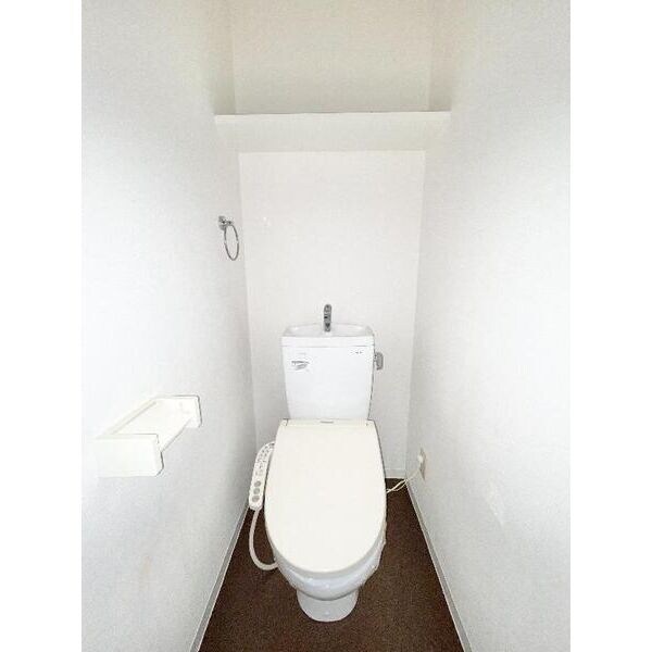 クレスト名駅西の物件内観写真