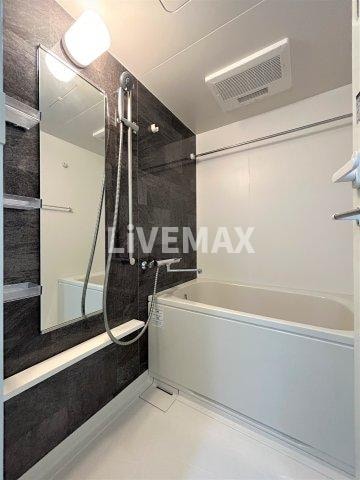 ル・ソレイユの物件内観写真