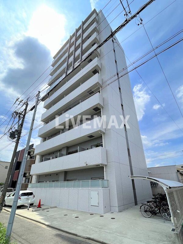 カルマートの物件外観写真