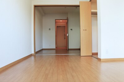 ロイヤルヘリテージの物件内観写真