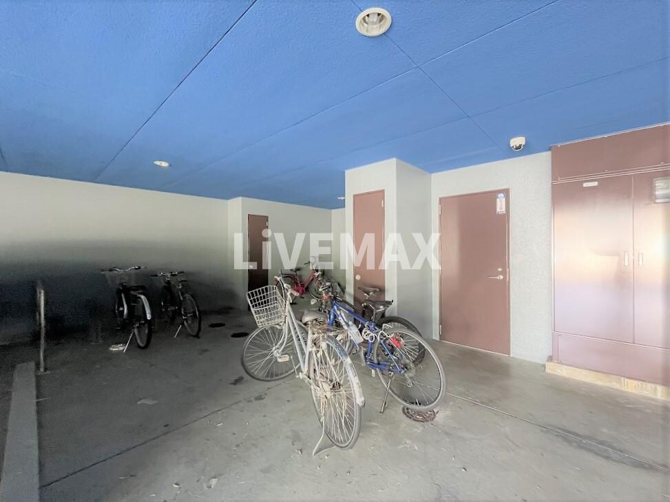 ロイヤルヘリテージの物件内観写真