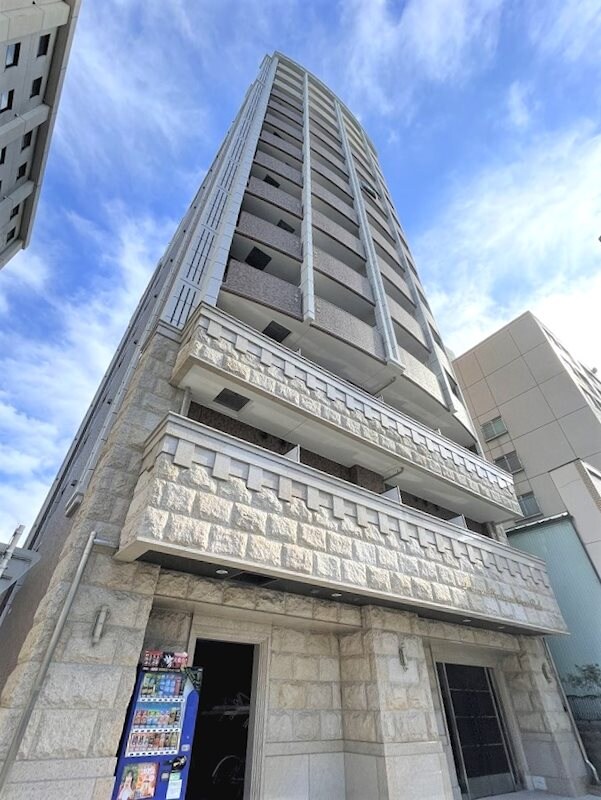 プレサンス金山グリーンパークスの物件外観写真