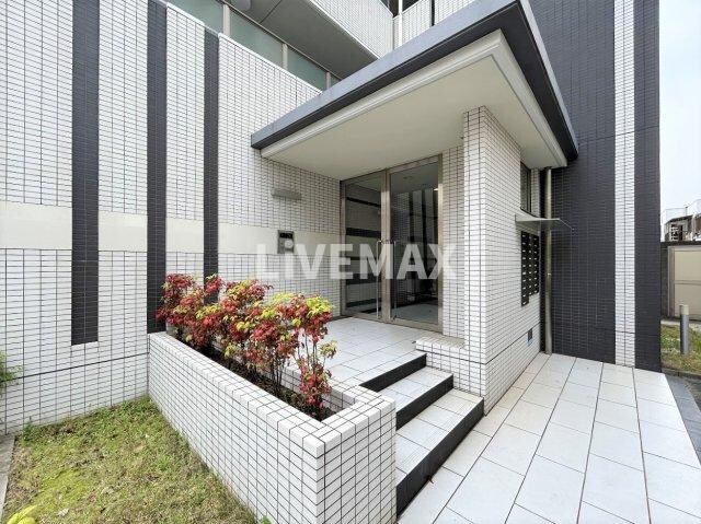 ラグランディールの物件外観写真