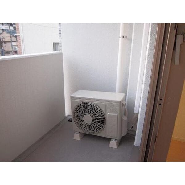 ノイグランツDの物件内観写真