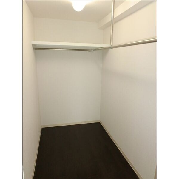 HILLS CRESTの物件内観写真