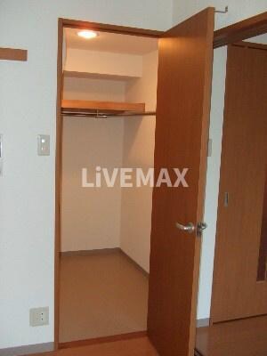 Casone asso(カゾーネ アッソ)の物件内観写真