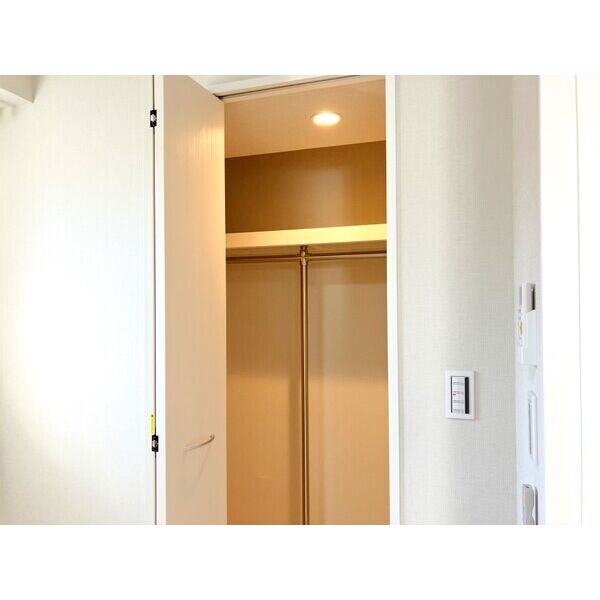 ロイジェント日吉Ⅱの物件内観写真