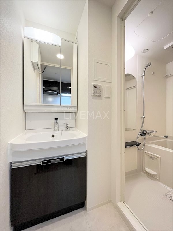 ディアレイシャス名古屋太閤通の物件内観写真