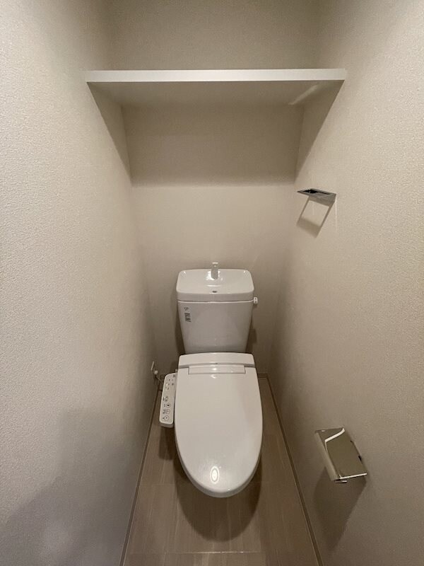 プレサンスジェネ千種内山Ⅱの物件内観写真