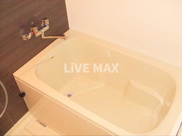 ロイジェント栄の物件内観写真