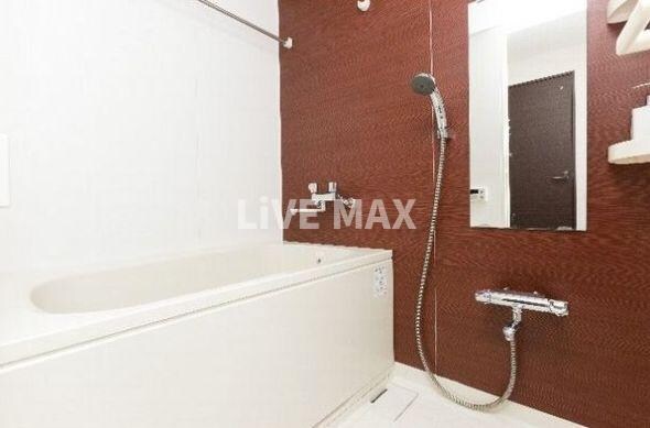 ロイジェント栄の物件内観写真