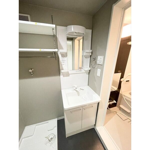 アレクサンダープラッツ金山の物件内観写真