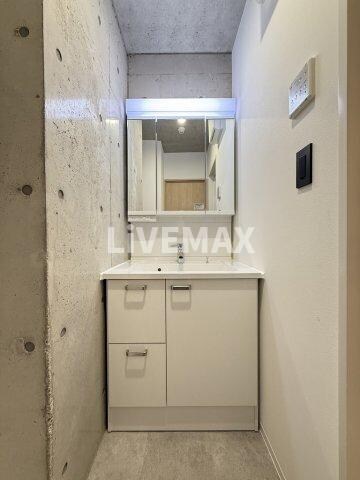 Amirl Premier Heian-doriの物件内観写真