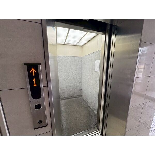 ベレーサ新瑞橋の物件内観写真