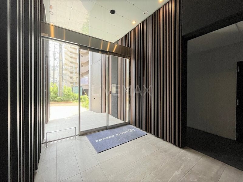 グランドコスモスの物件外観写真