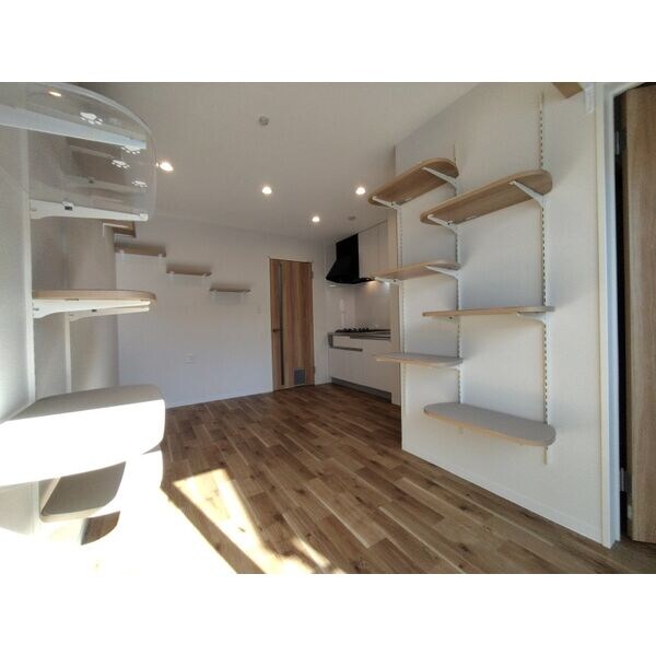 Coco Cat 岩塚の物件内観写真