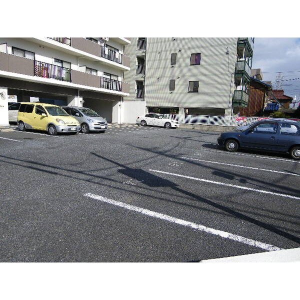 サニーハイツ林の物件外観写真