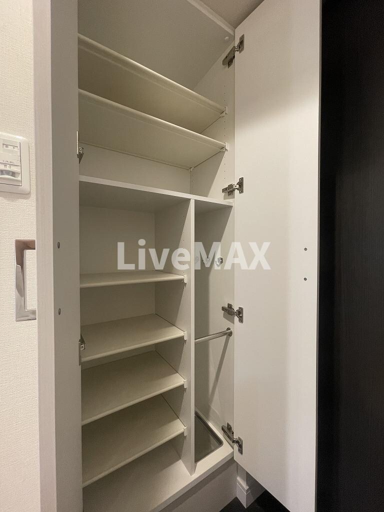 ディアレイシャス名古屋浄心の物件内観写真