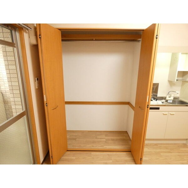 レジデンス悠海（吹上）の物件内観写真