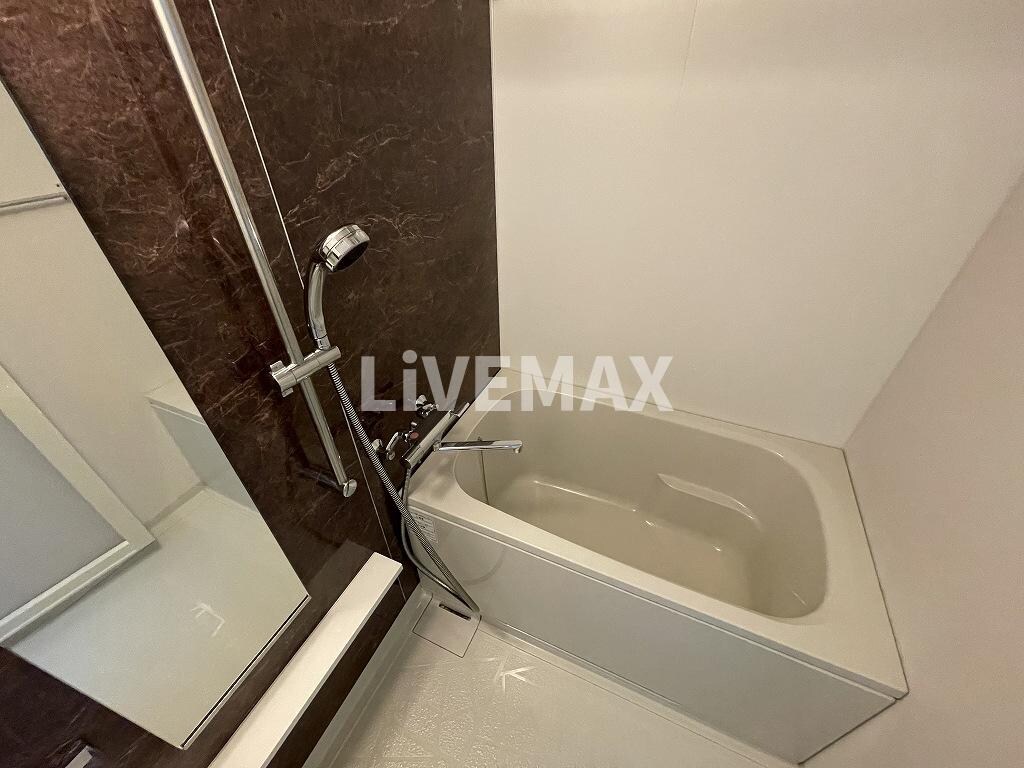 ルナ クレシエンテの物件内観写真