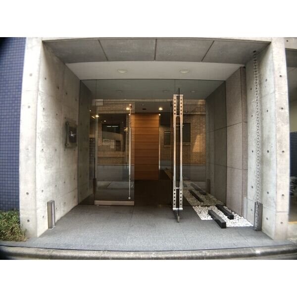 パルティール鶴舞の物件外観写真