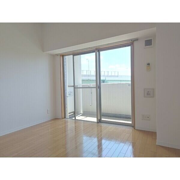 パルティール鶴舞の物件内観写真