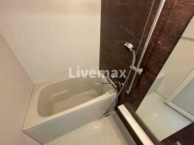 ルナ クレシエンテの物件内観写真