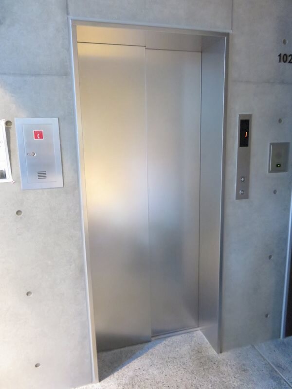 SPACE CUBE HONJINの物件内観写真