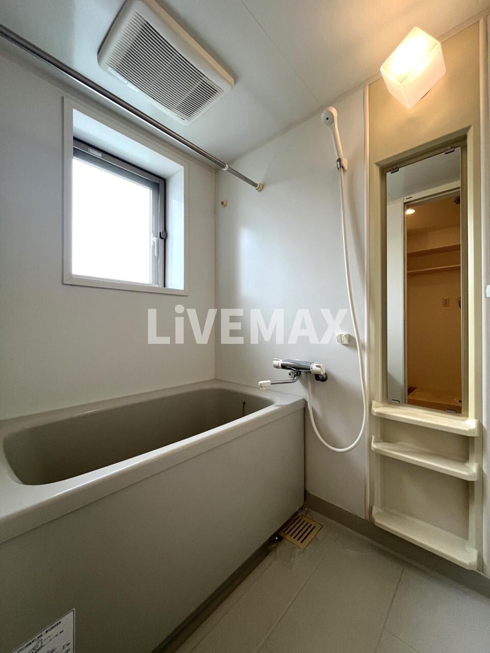 エピュレの物件内観写真