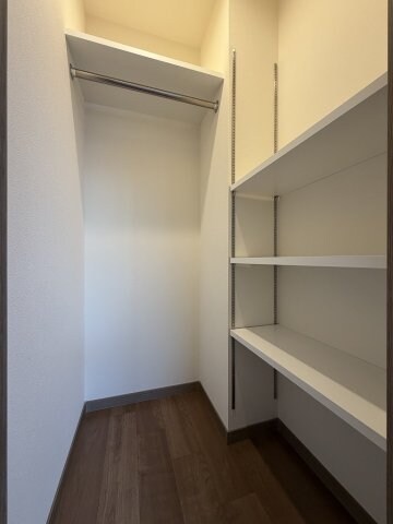 エステシア名駅の物件内観写真