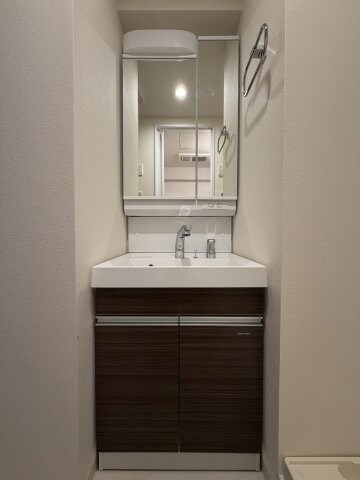 エステシア名駅の物件内観写真