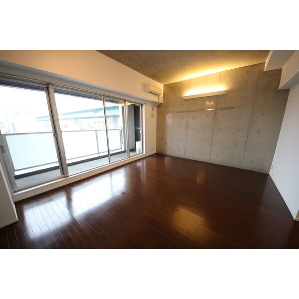 エルブ浄心の物件内観写真