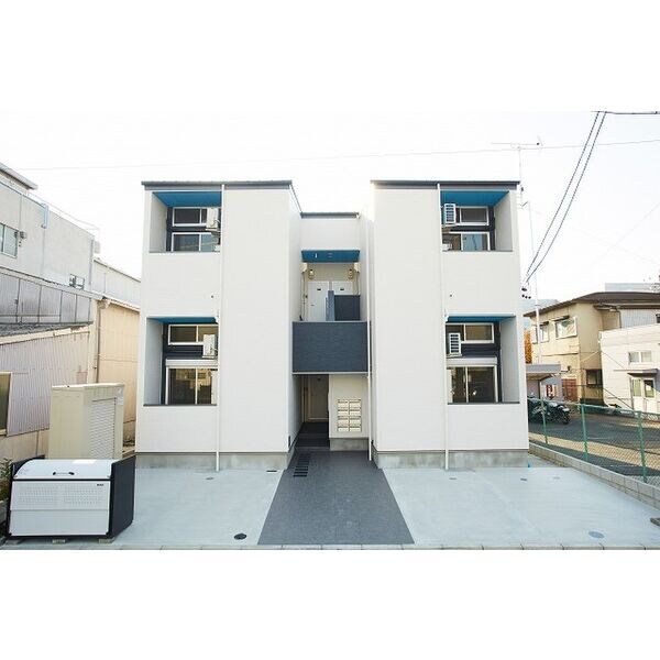 シャマー・ウィラの物件外観写真