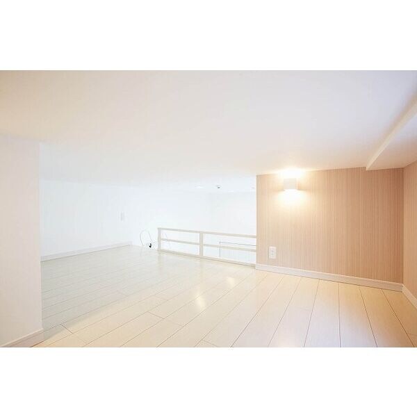 シャマー・ウィラの物件内観写真