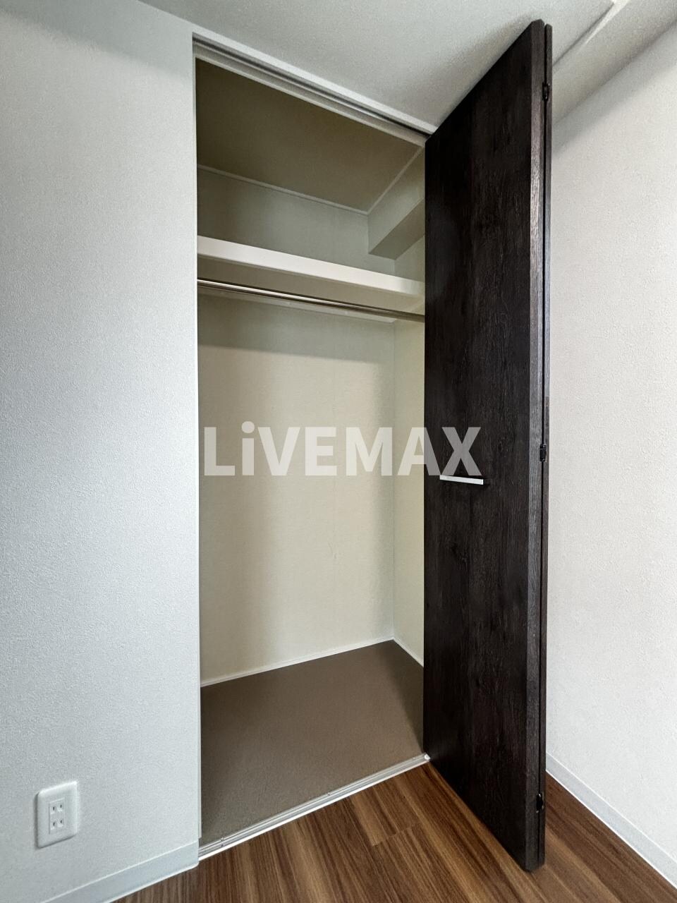 ルフレイユ 泉 久屋大通公園の物件内観写真