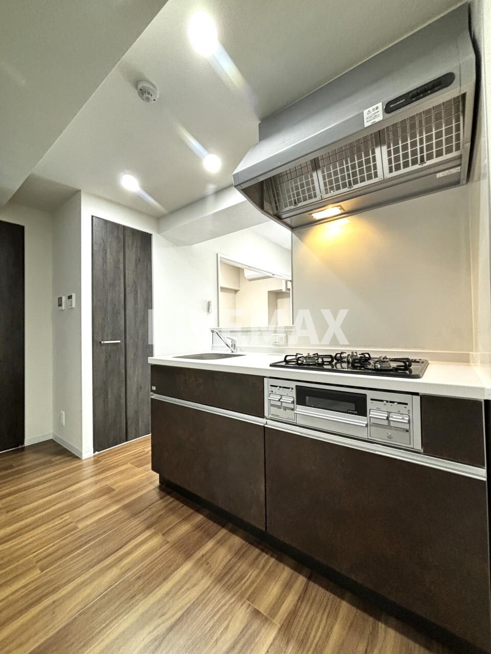 ルフレイユ 泉 久屋大通公園の物件内観写真