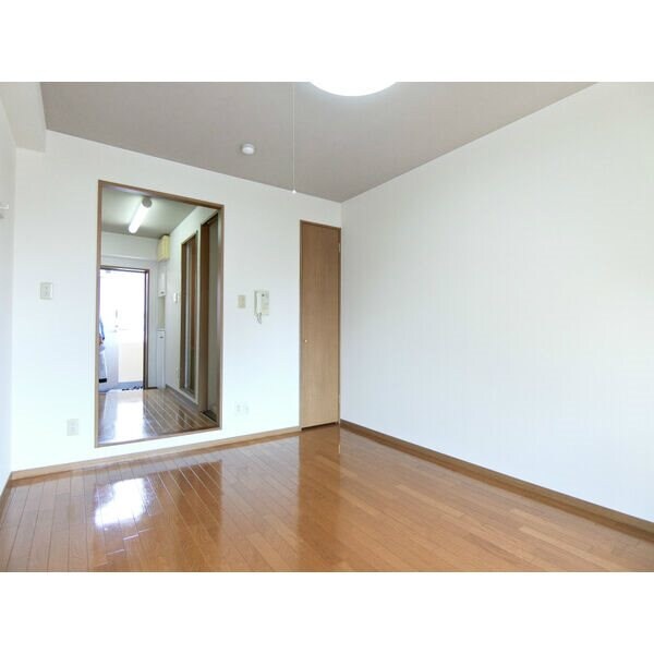 コンフォルト鶴舞の物件内観写真