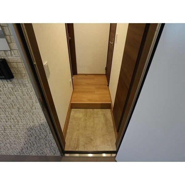 Grandtic Residence堀田の物件内観写真