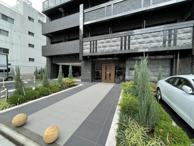 プレサンスSAKAEフロントの物件外観写真