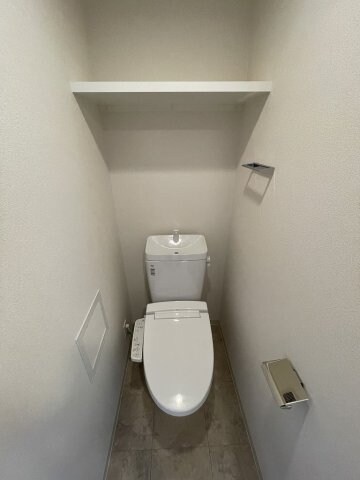 プレサンスSAKAEフロントの物件内観写真