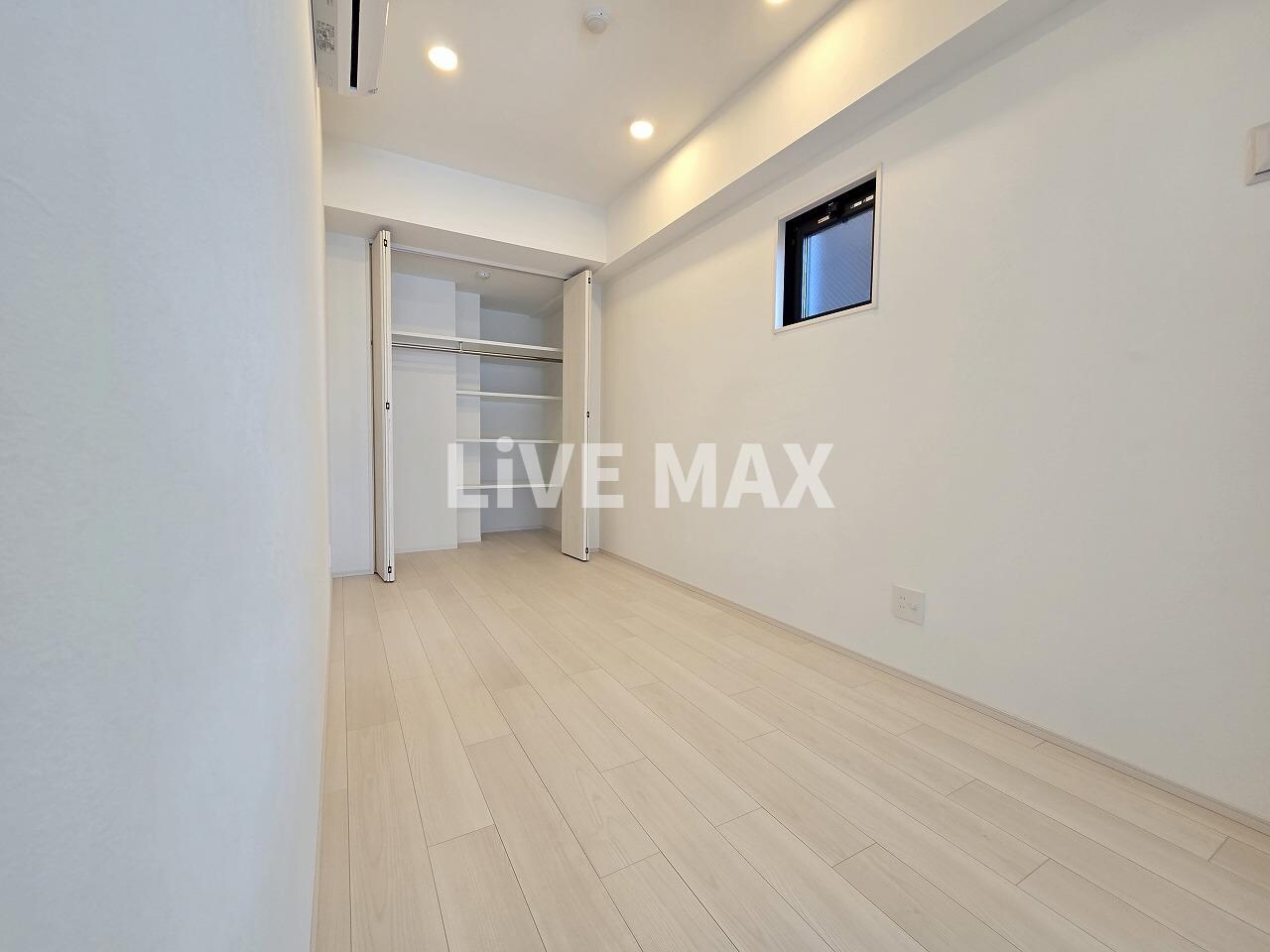 THE BRICKS(ザ ブリックス)の物件内観写真