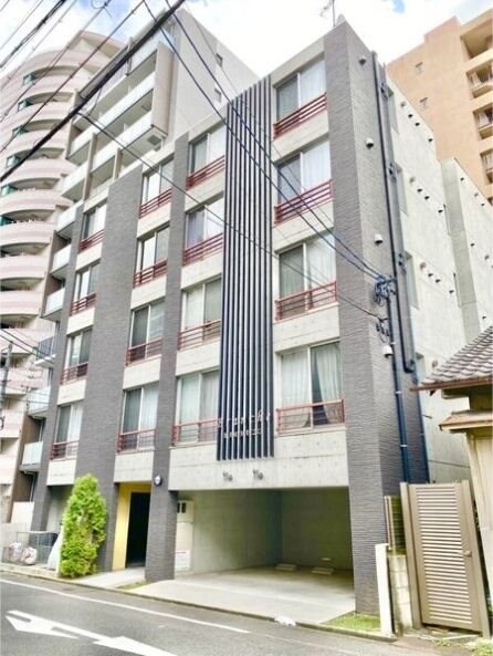 Branche上前津の物件外観写真