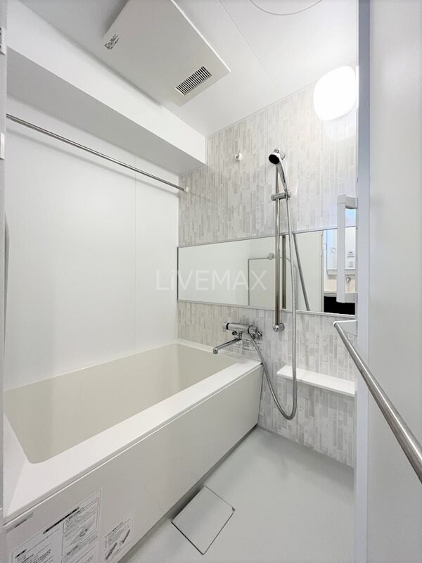 セレニティー名駅西の物件内観写真