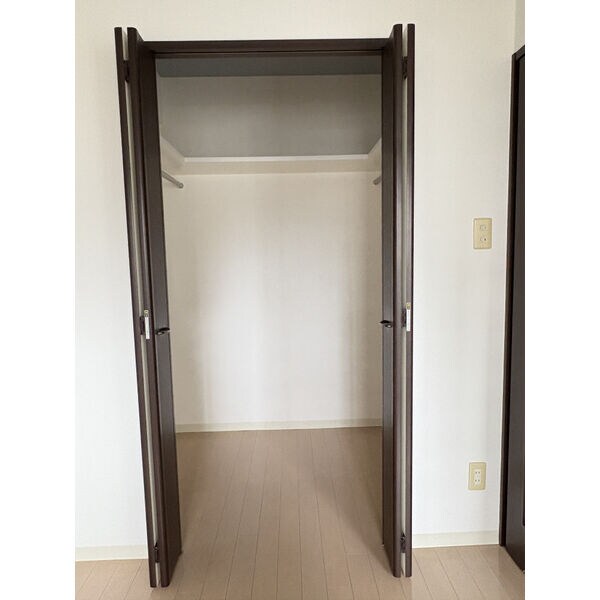 フォレシティ新栄の物件内観写真